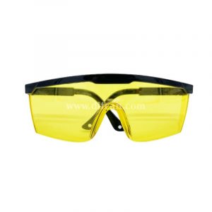 High-quality safety goggles with adjustable nylon frame for industrial use